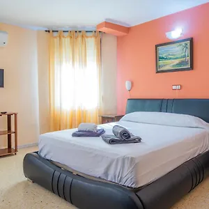 Velis Hotel